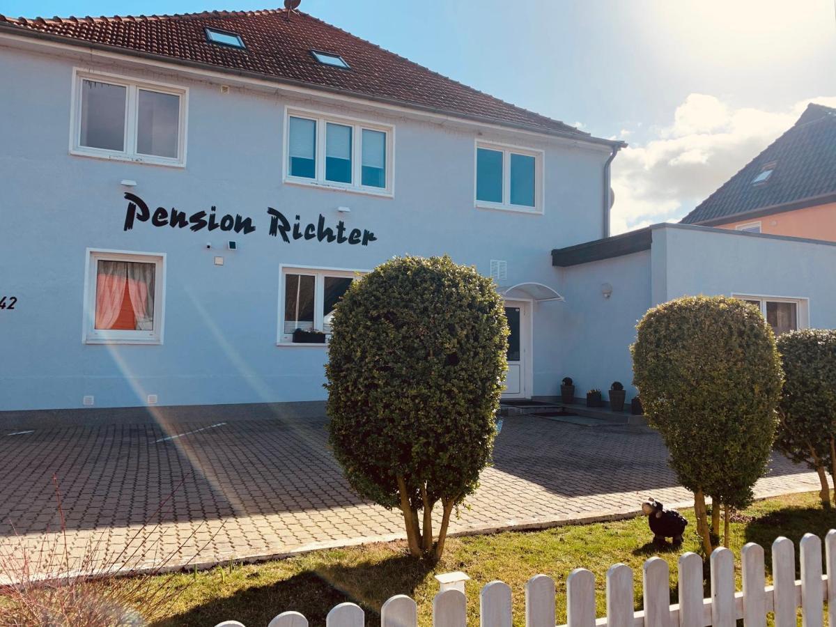 Pension Richter Nienhagen Exterior photo